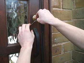 Alexandria Local Locksmith Alexandria, VA 703-995-9962